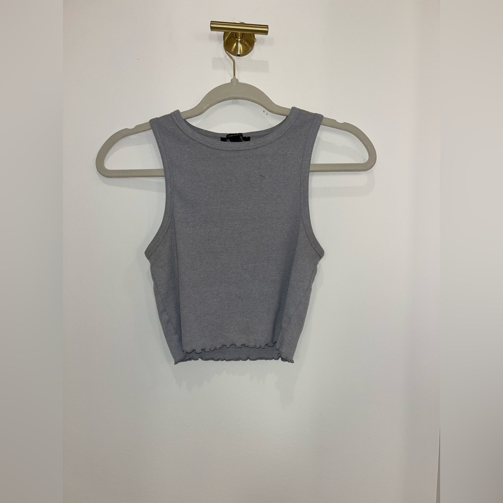 grey, crop tank top